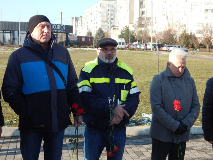 В Южному вшанували пам'ять ліквідаторів наслідків аварії на ЧАЕС