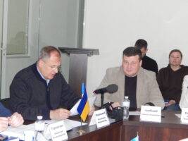 виконком дмитро любівий