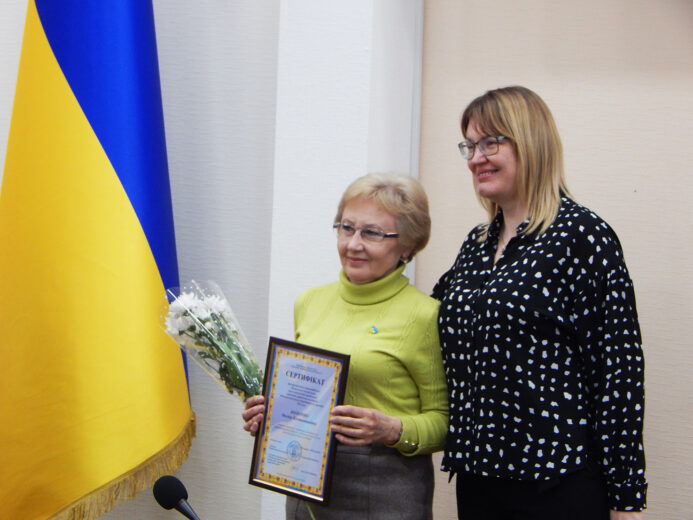 В Южному відбулась церемонія нагородження обдарованих дітей, спортсменів, тренерів та викладачів