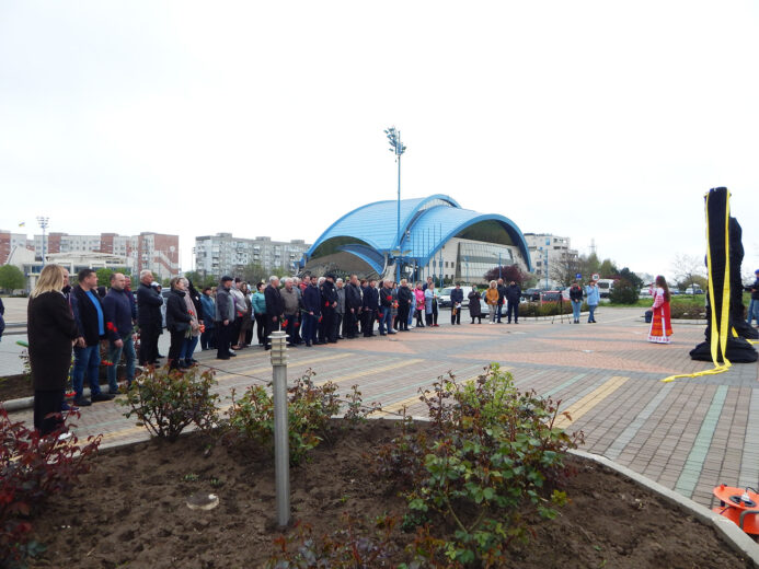 В Южному відбувся мітинг-реквієм з нагоди 37-ї річниці Чорнобильської катастрофи