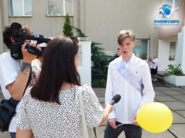 В двох школах Южного пролунав останній дзвоник